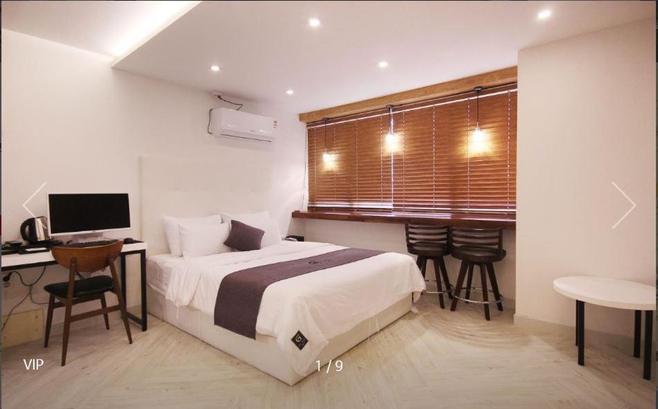 Gray Motel Pohang Exterior foto